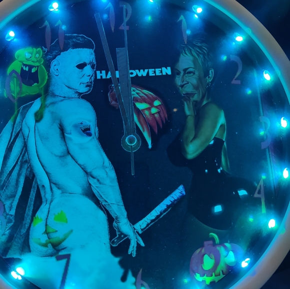 Michael Myers Halloween led clock - Picture 4 of 7